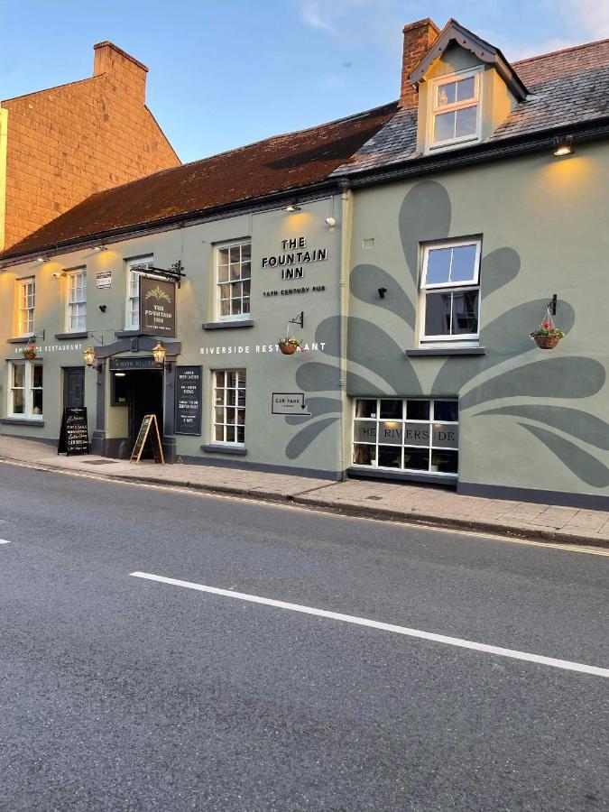 The Fountain Inn & Riverside Restaurant Okehampton Exteriör bild